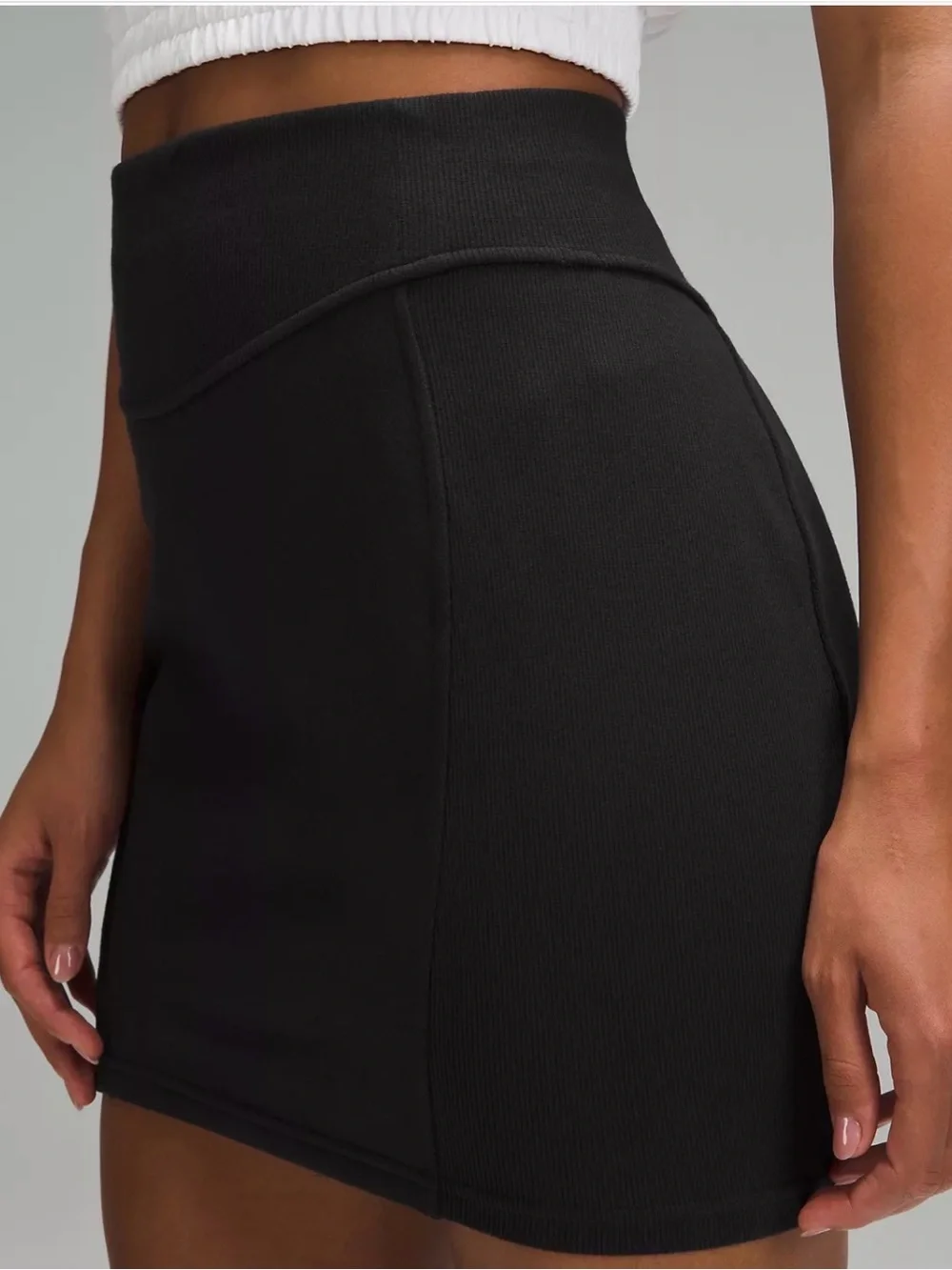 lululemon high-rise scuba mini skirt